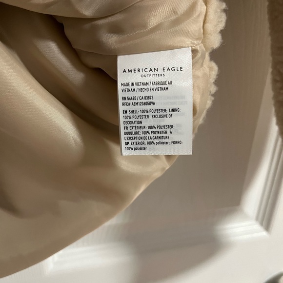 BNWT AE Teddy Bear Shacket (oversized fit) - Picture 3 of 4